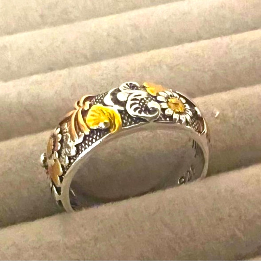 Ring